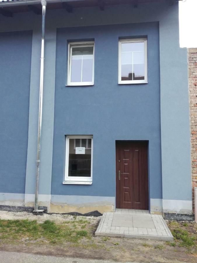 Apartman Prefa Benesov nad Ploucnici Extérieur photo